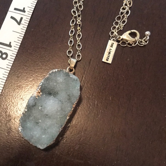 The Limited Jewelry - ✅ The Limited Geode Pendant Necklace